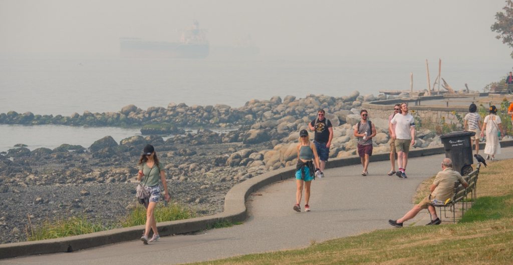 ViveCanada | El aire de Vancouver entre los peores del mundo. Clima en Canadá afectado por incendios en Kelowna